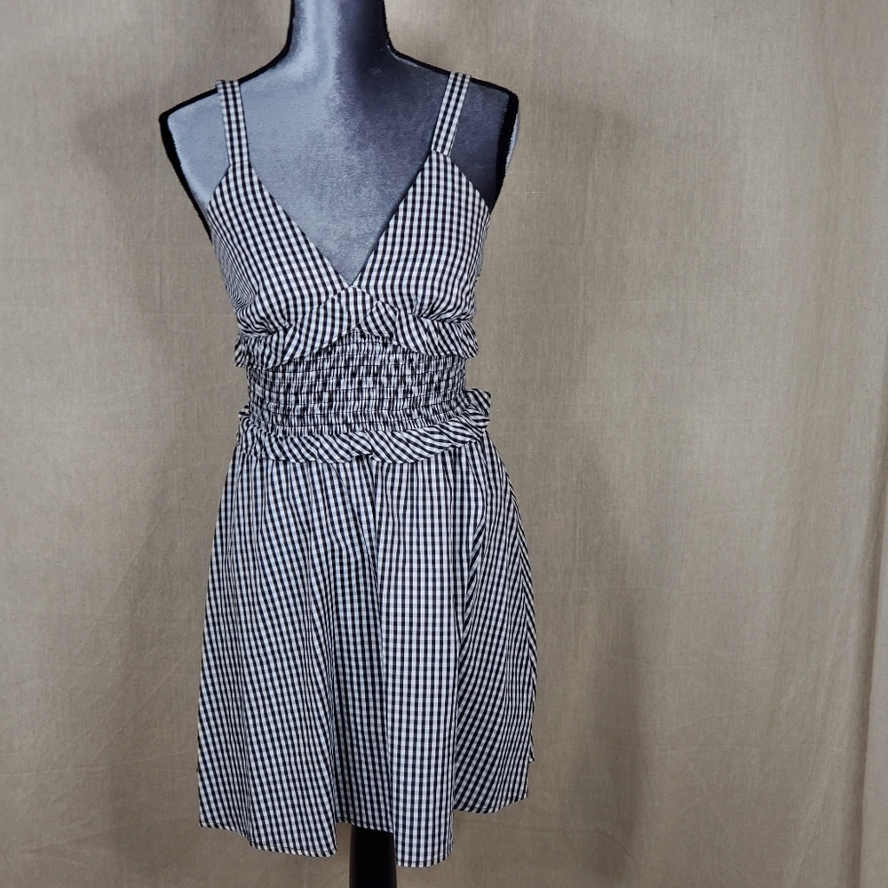 ♧ Speechless Gingham Plaid Smocked Mini Sundress Black and White Size 7